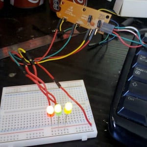 PIC Programmer Made From USB Keyboard